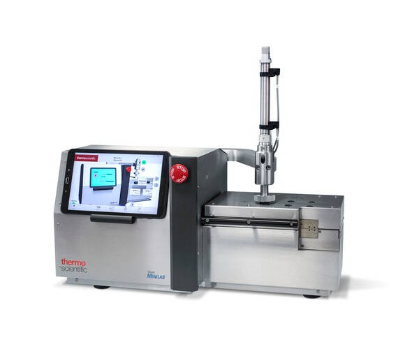 minilab-3-micro-compounder-1